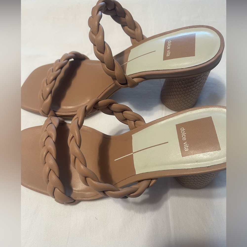 Dolce vita . Braided Tan Sandals - Picture 3 of 8